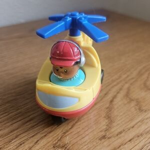 4/$10 Fisher Price Little People Wheelies 2.5 Inch Helicopter Toy 2012 Mattel
